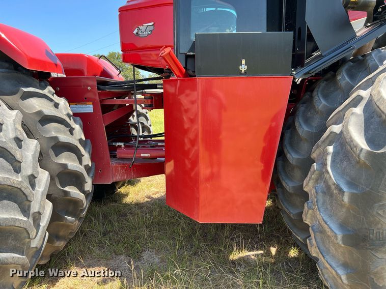 image for item DQ2153 2013 Versatile 2375  4WD tractor