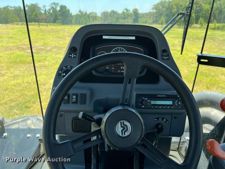 image for item DQ2153 2013 Versatile 2375  4WD tractor