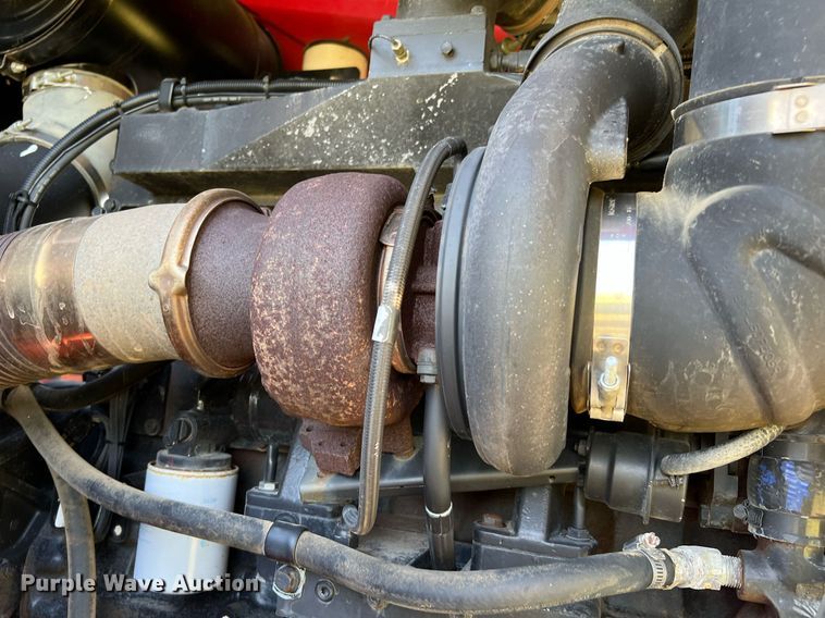 image for item DQ2153 2013 Versatile 2375  4WD tractor