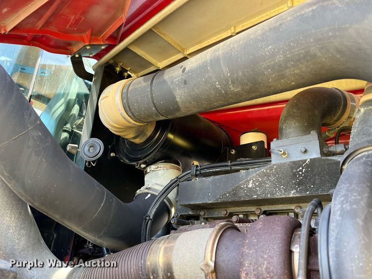 image for item DQ2153 2013 Versatile 2375  4WD tractor