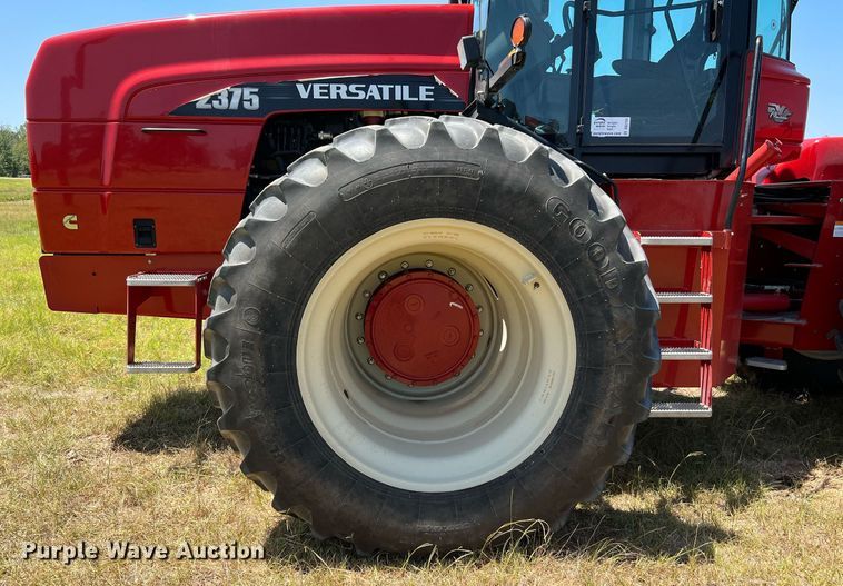 image for item DQ2153 2013 Versatile 2375  4WD tractor