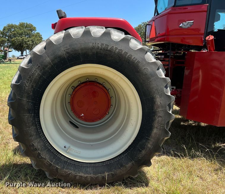 image for item DQ2153 2013 Versatile 2375  4WD tractor