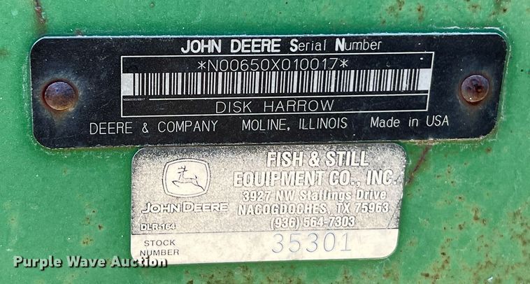 image for item DQ2157 John Deere 650  disk