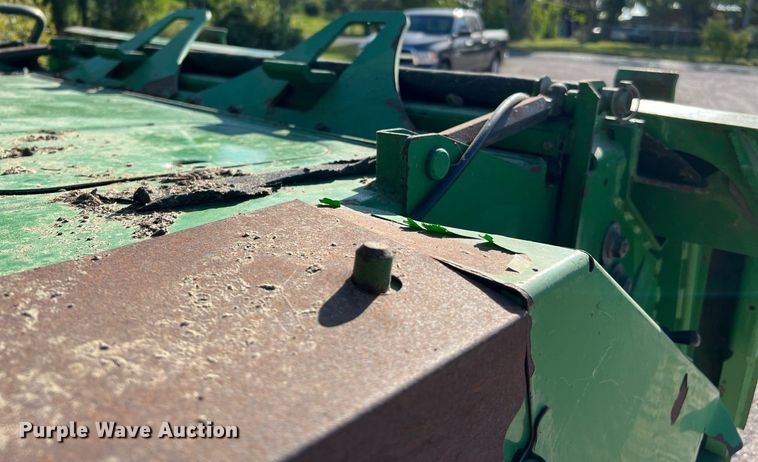 image for item DQ2161 2005 John Deere 9860 STS  combine