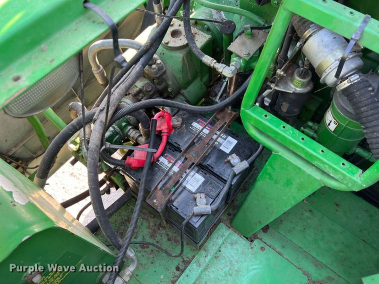 image for item DQ2161 2005 John Deere 9860 STS  combine