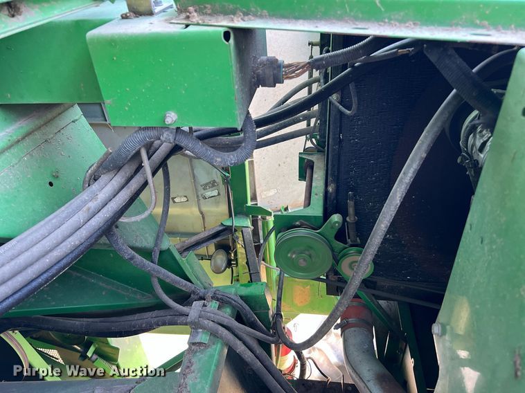 image for item DQ2161 2005 John Deere 9860 STS  combine