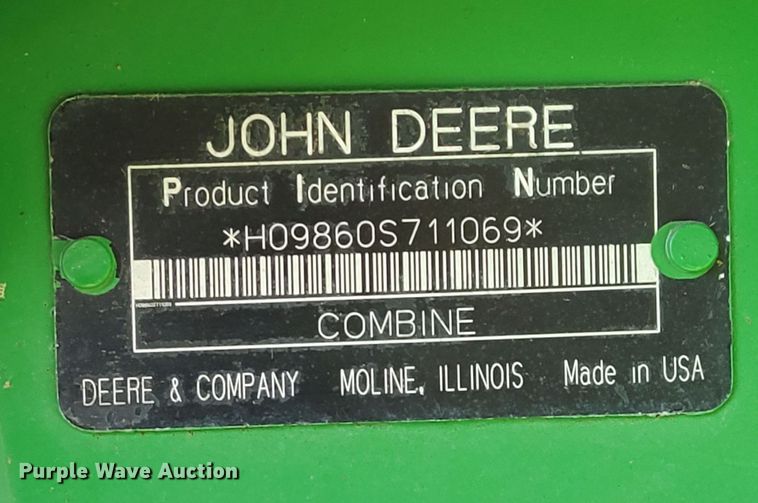 image for item DQ2161 2005 John Deere 9860 STS  combine