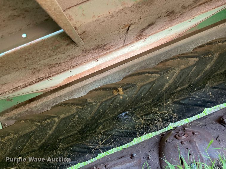 image for item HN9952 2009 John Deere 956  swather / windrower