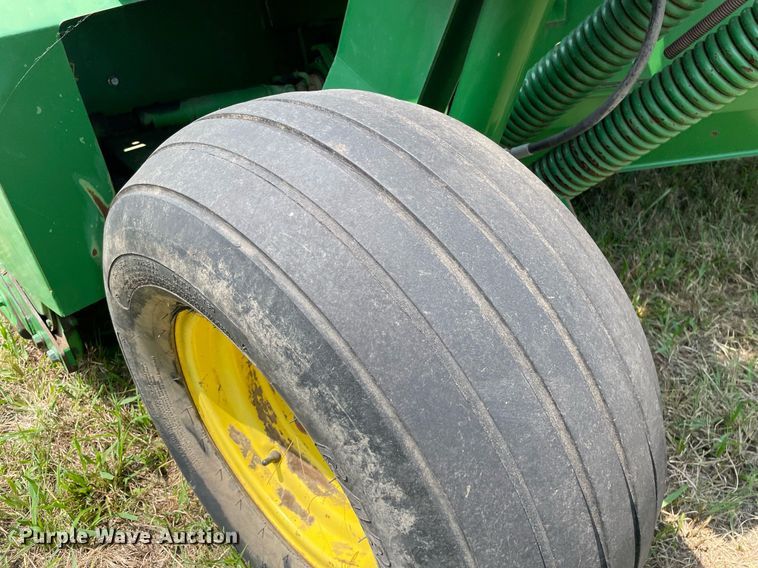 image for item HN9952 2009 John Deere 956  swather / windrower