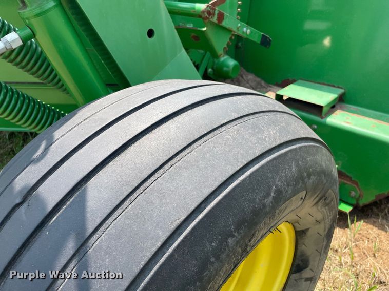 image for item HN9952 2009 John Deere 956  swather / windrower