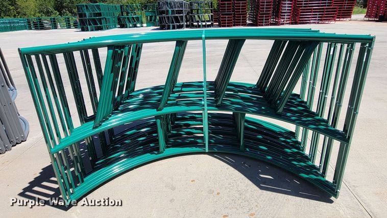 image for item HY9098 (5) B&W PT17020 hay bale feeders