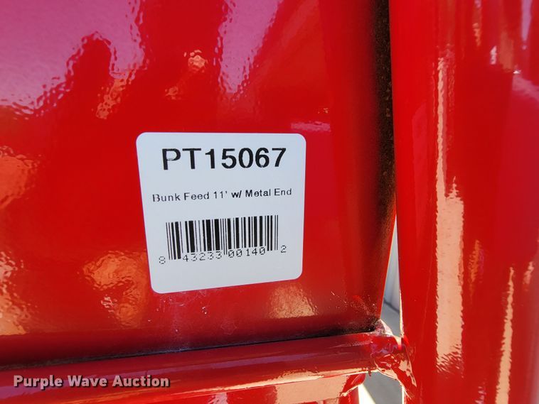 image for item HY9101 (5) B&W PT15067 bunk feeders