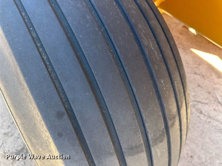 image for item IU9524 knight 7716 Slinger manure spreader