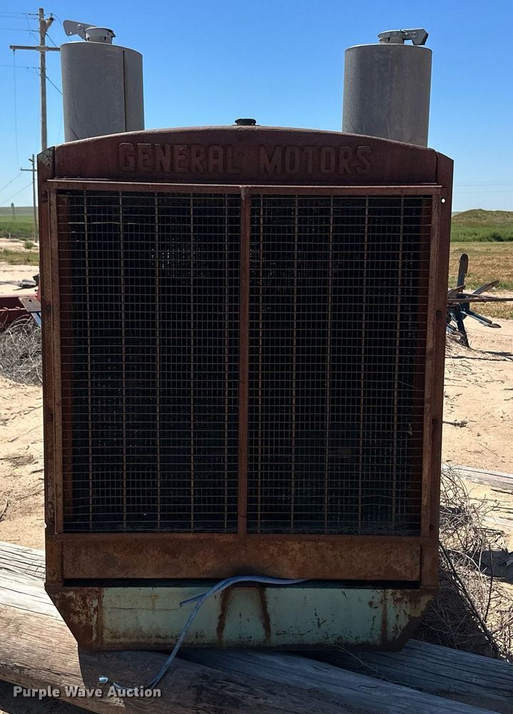 image for item IU9525 Detroit Diesel 12 cylinder diesel engine