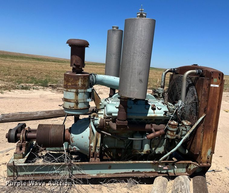 image for item IU9525 Detroit Diesel 12 cylinder diesel engine