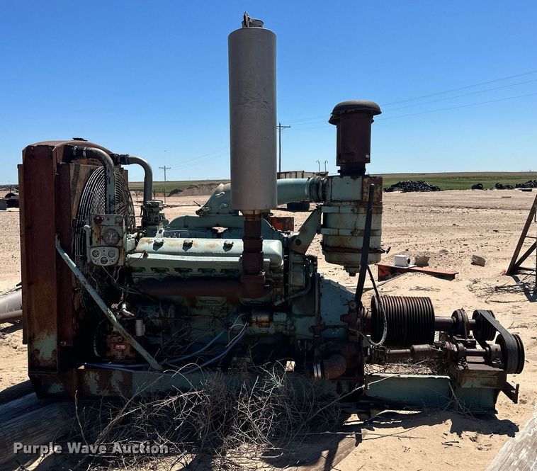 image for item IU9525 Detroit Diesel 12 cylinder diesel engine