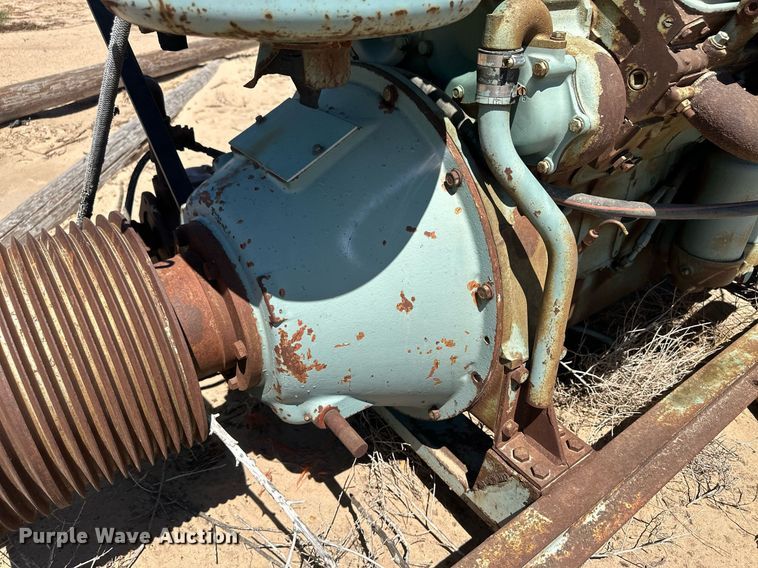 image for item IU9525 Detroit Diesel 12 cylinder diesel engine