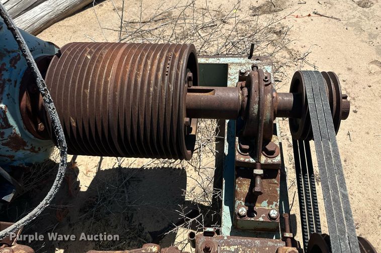 image for item IU9525 Detroit Diesel 12 cylinder diesel engine