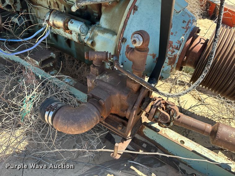 image for item IU9525 Detroit Diesel 12 cylinder diesel engine