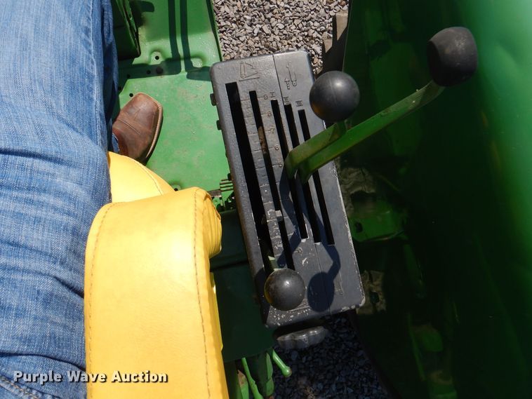 image for item JY9652 1969 John Deere 4020  tractor