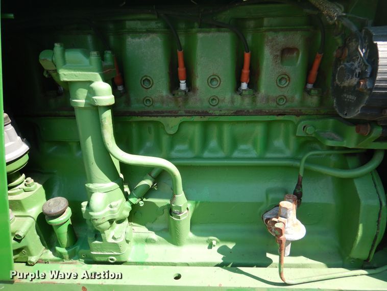 image for item JY9652 1969 John Deere 4020  tractor