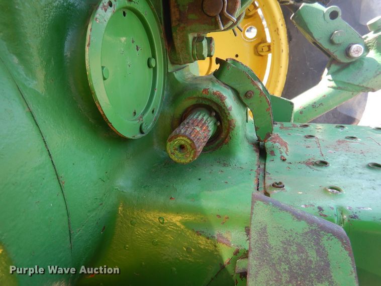 image for item JY9652 1969 John Deere 4020  tractor