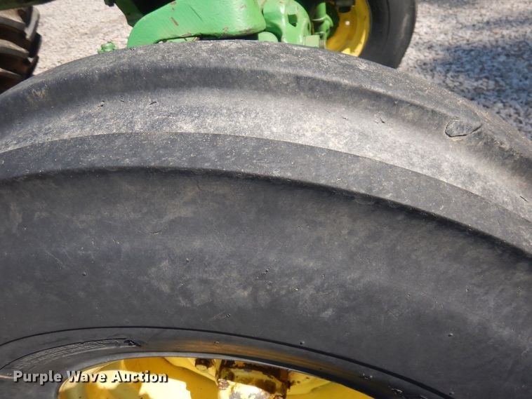 image for item JY9652 1969 John Deere 4020  tractor