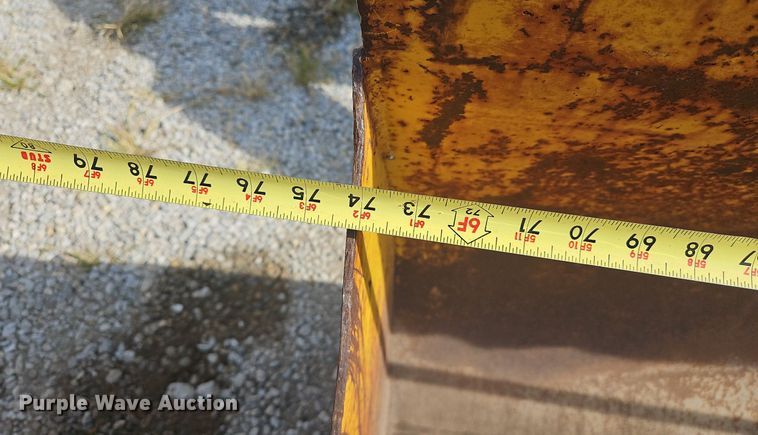 image for item LB9534 1960 Massey Ferguson 65  tractor