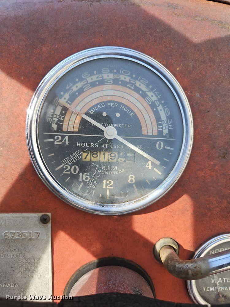 image for item LB9534 1960 Massey Ferguson 65  tractor