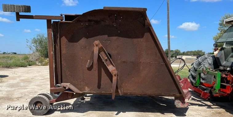 image for item LF9411 M&W PC2040  batwing rotary mower