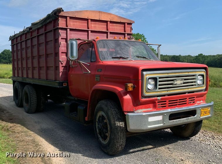 image for item LH9633 1979 Chevrolet C70  grain truck