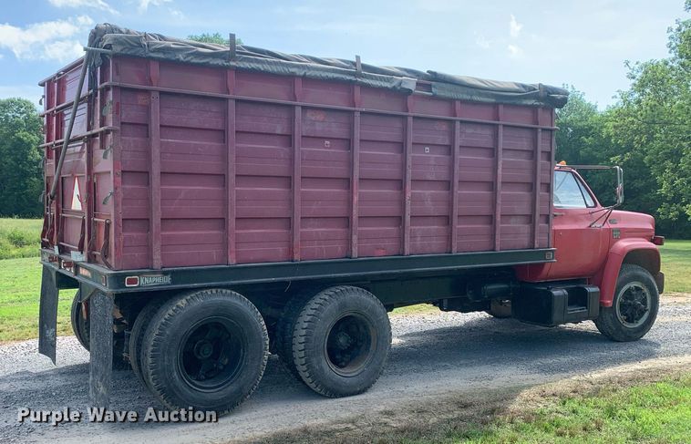 image for item LH9633 1979 Chevrolet C70  grain truck