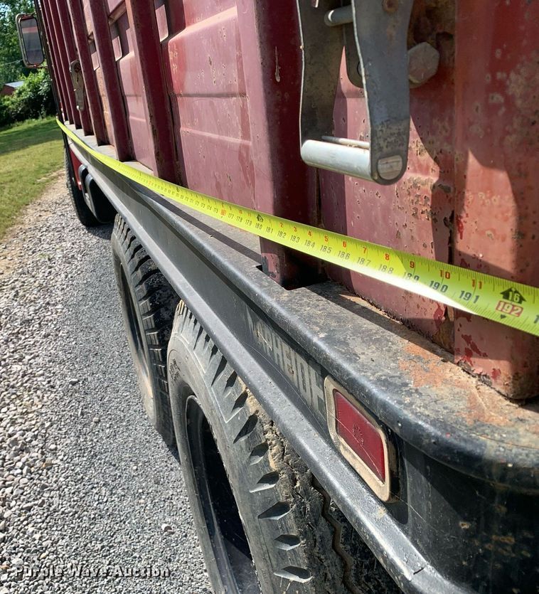 image for item LH9633 1979 Chevrolet C70  grain truck