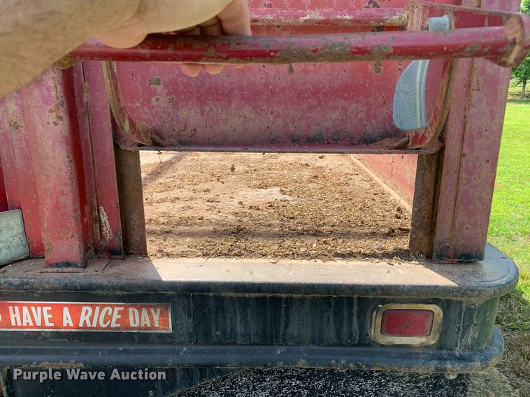 image for item LH9633 1979 Chevrolet C70  grain truck