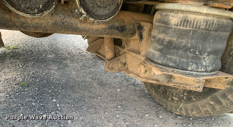 image for item LH9633 1979 Chevrolet C70  grain truck