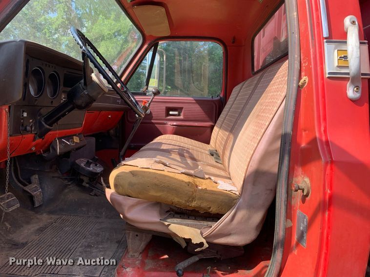 image for item LH9633 1979 Chevrolet C70  grain truck