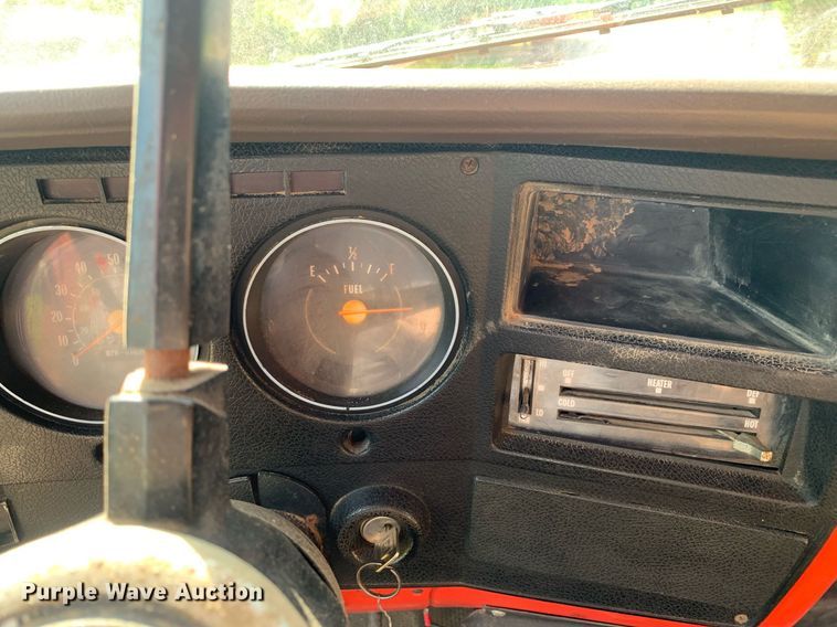 image for item LH9633 1979 Chevrolet C70  grain truck