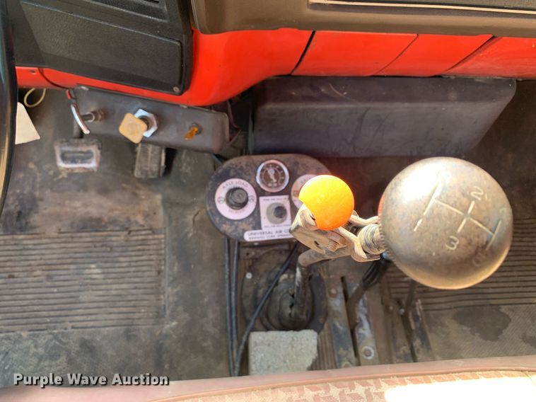 image for item LH9633 1979 Chevrolet C70  grain truck