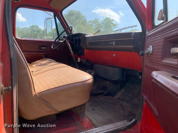 image for item LH9633 1979 Chevrolet C70  grain truck