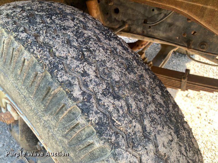 image for item LH9633 1979 Chevrolet C70  grain truck