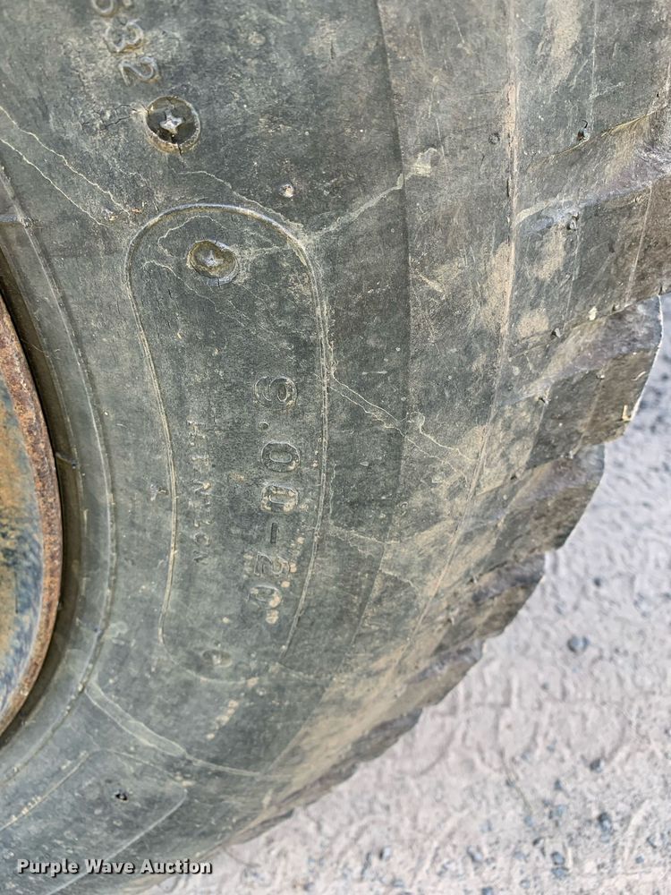 image for item LH9633 1979 Chevrolet C70  grain truck