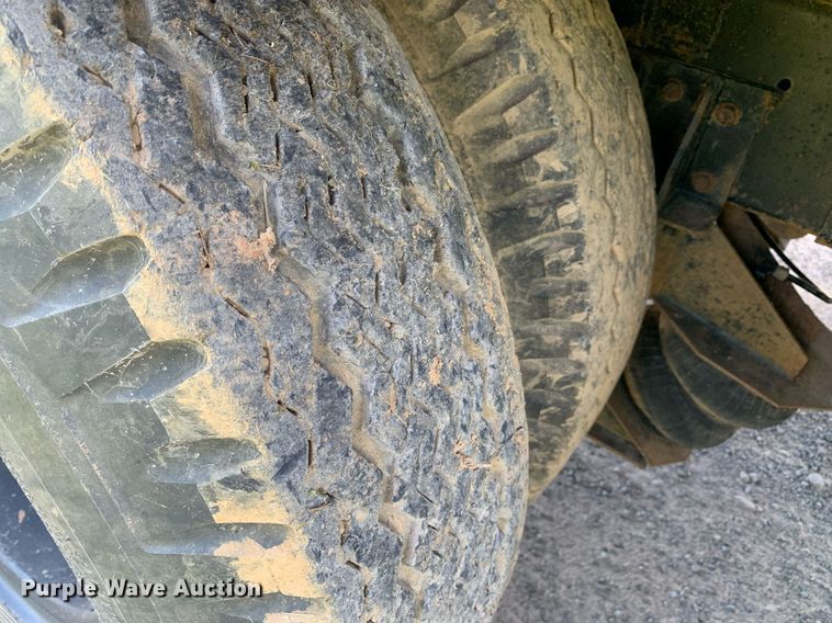 image for item LH9633 1979 Chevrolet C70  grain truck