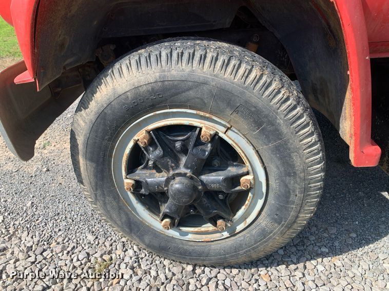 image for item LH9633 1979 Chevrolet C70  grain truck