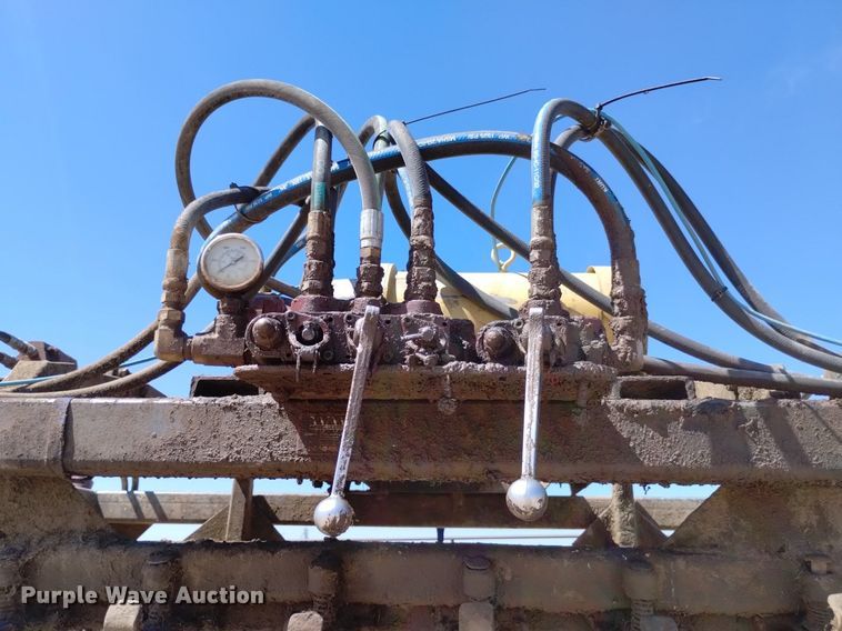 image for item LP9666 WW  squeeze chute