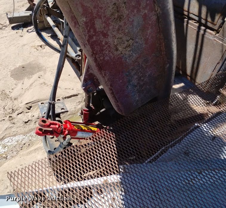 image for item LP9666 WW  squeeze chute