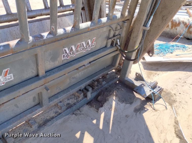 image for item LP9666 WW  squeeze chute