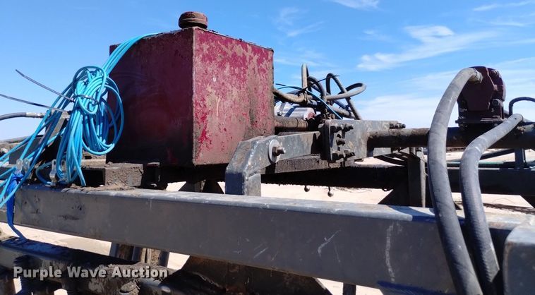 image for item LP9666 WW  squeeze chute