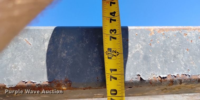 image for item LP9666 WW  squeeze chute