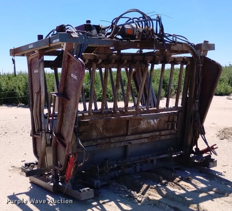 image for item LP9666 WW  squeeze chute