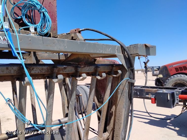 image for item LP9666 WW  squeeze chute